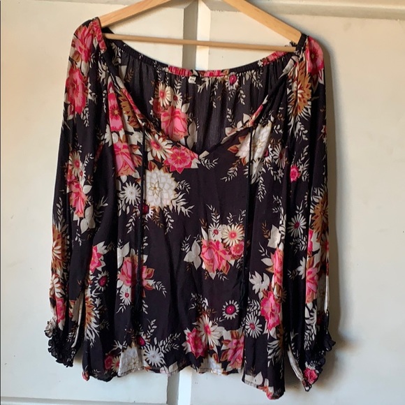 SOLD Spell Jagger Blouse - Picture 2 of 3